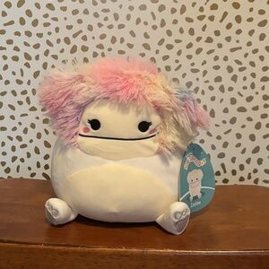 Baylee Bigfoot squishmallow